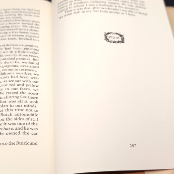 Turnips to T-Bone - 1977 First Edition Hardcover Book - Gene Wolfe Author Signed - Picture 13 of 15